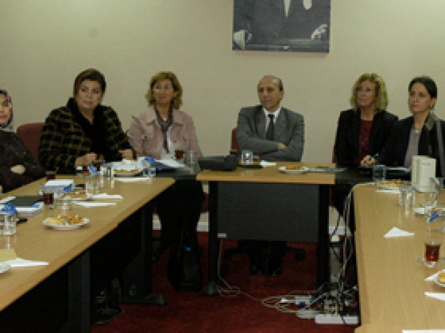 Rektör Dilek: Kızım Olmadığına Seviniyorum