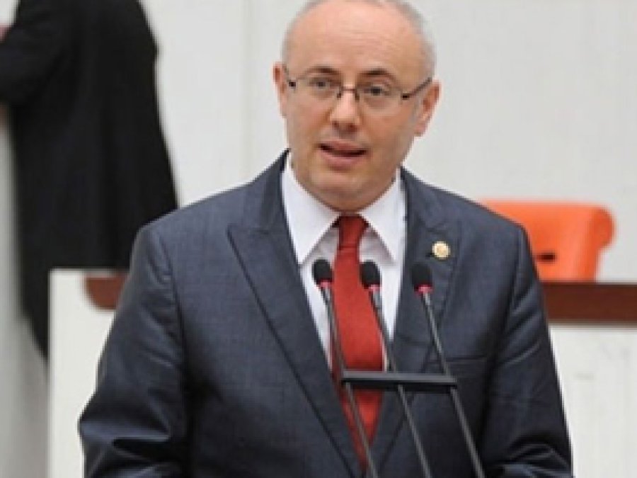 AK Parti'de Bir İstifa Daha!