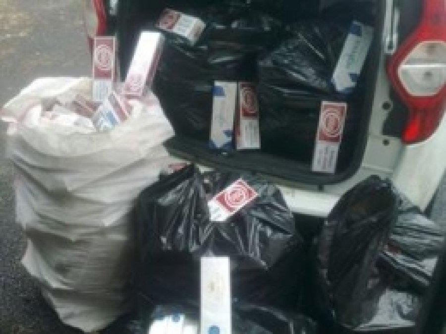 Tarsus'ta 10 Bin Paket Kaçak Sigara Yakalandı