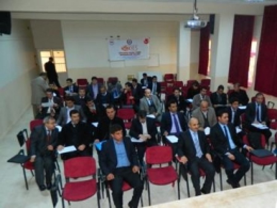 Kozluk Kaymakamı Okul Müdürleriyle Bir Araya Geldi