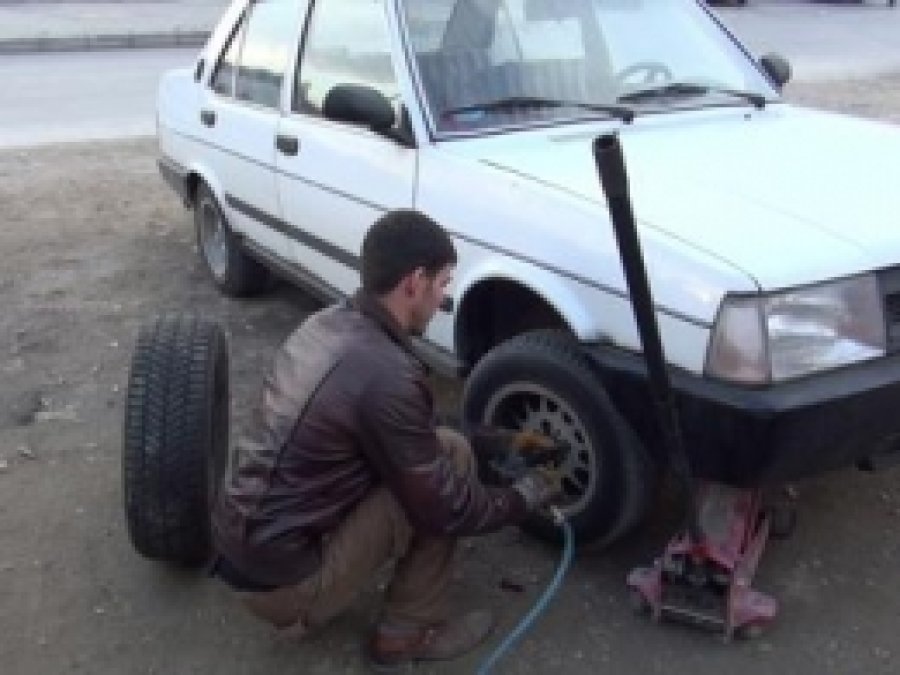 Kar Lastiğinde İkinci Ele Rağbet