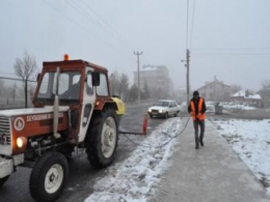 Buzlanmaya Karşı Buz Solüsyonu