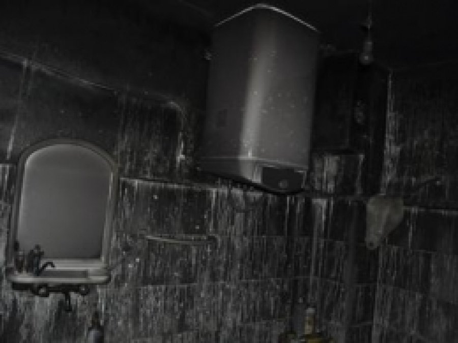 Elektrik Yükselticisi Patladı 