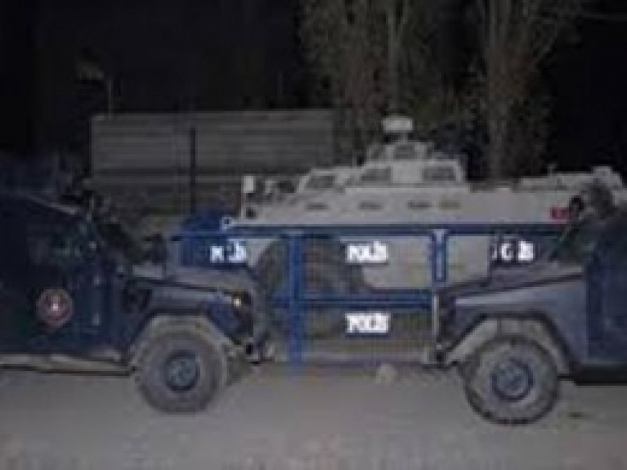 Polis Karakoluna Bombalı Saldırı 