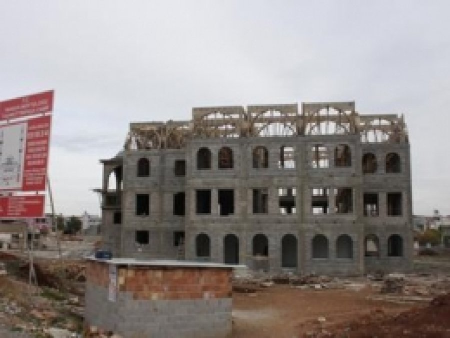 4 Bin 500 Kişilik Cami İnşaatı Yardım Bekliyor