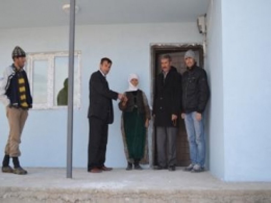 Fakirin Yüzü Güldü 
