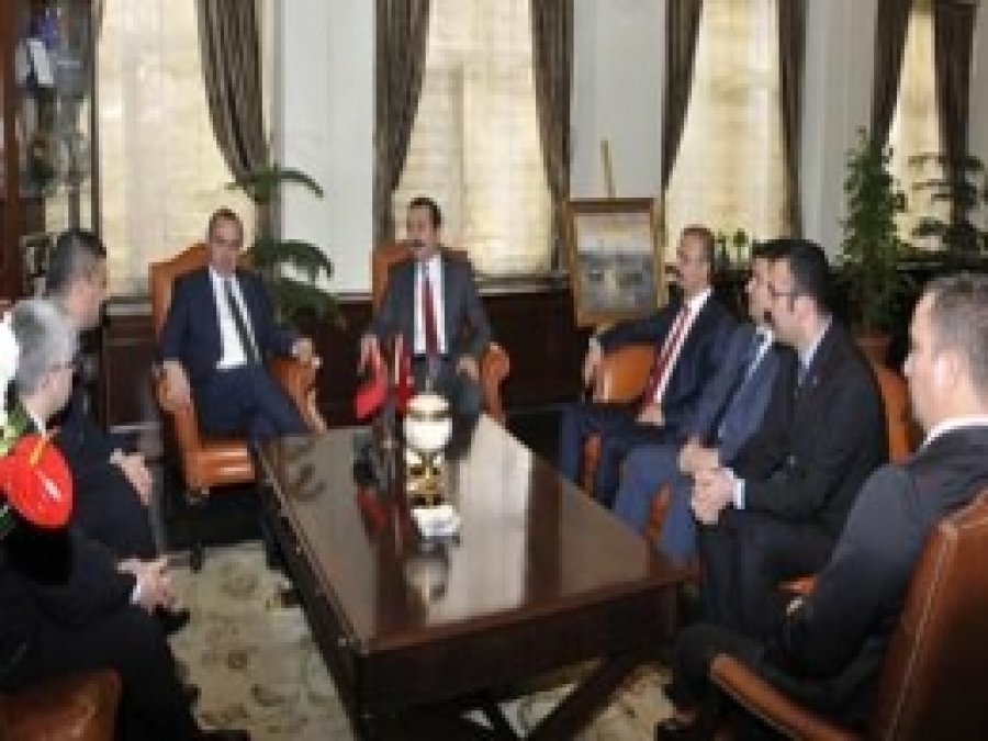 Arnavutluk Büyükelçisi Selçuk Üniversitesini Ziyaret Etti