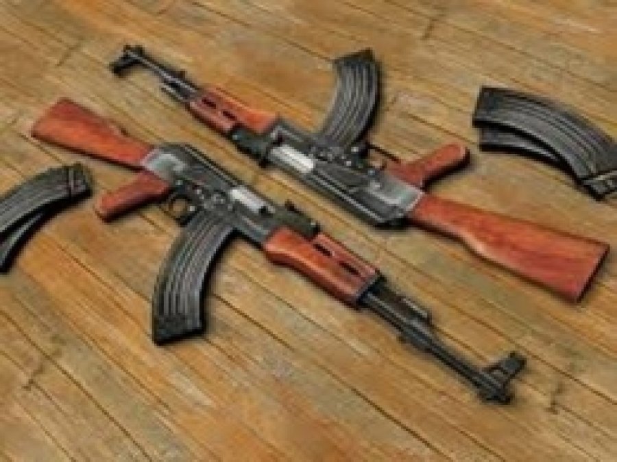 Adana'da Kaleşnikof Yakalandı