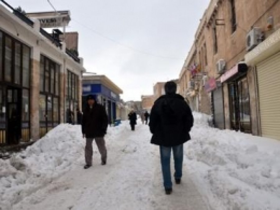 Mardin'de Hayat Durma Noktasına Geldi