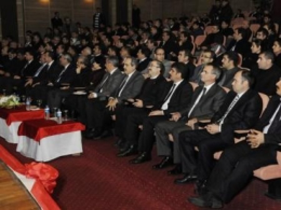 Sosyal Kalkınma Sempozyumu Sona Erdi
