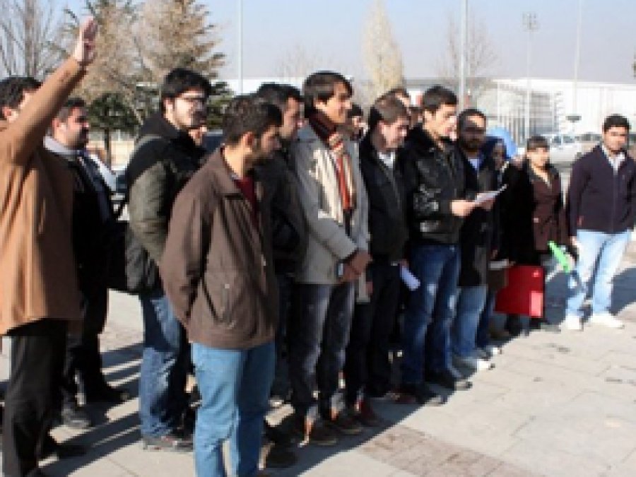 Ünigenç'ten Molla'nın İdamına Tepki