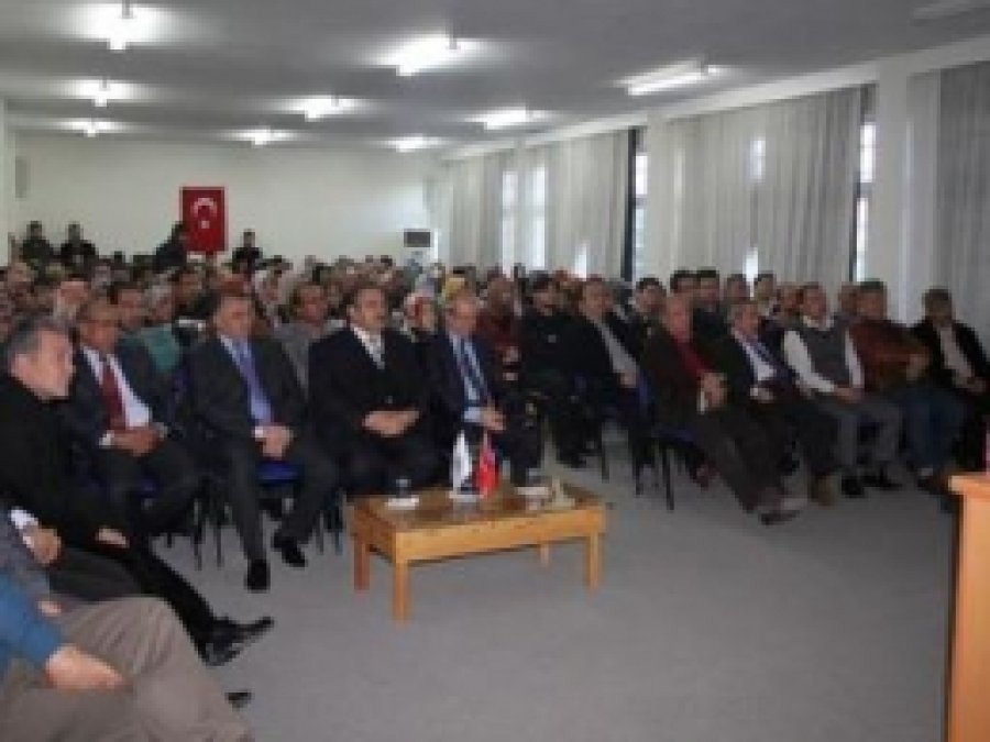 Adana'da Kur'an'la İletişim Konferansı Düzenlendi