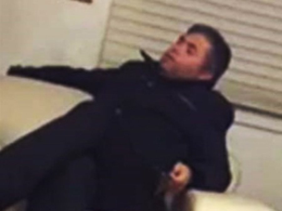Tespihle Talimat Veren Polislere İnceleme