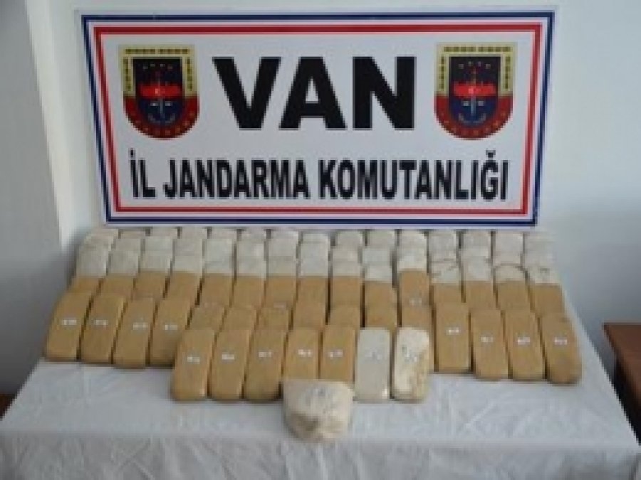 Van'da 150 Kilo Eroin Geçirildi 
