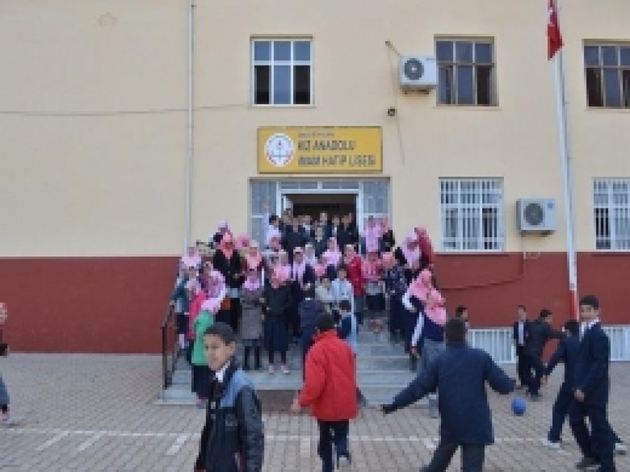 Kız İmam Hatip Lisesin De Korkutan Yangın