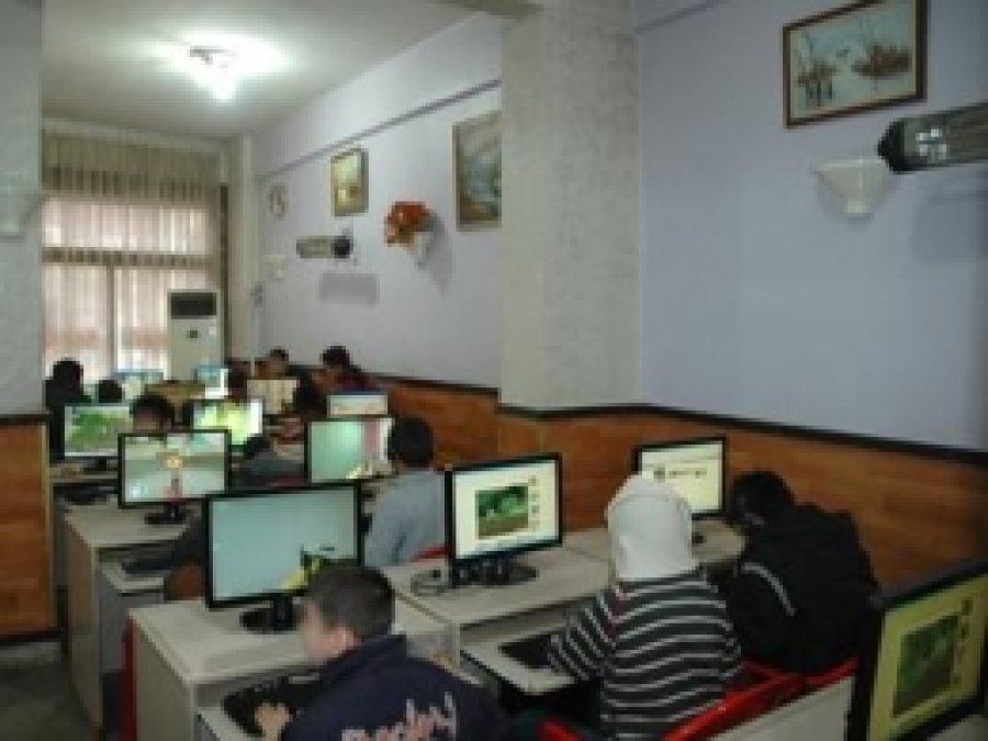 Mersin'de İnternet Kafeler Denetlendi