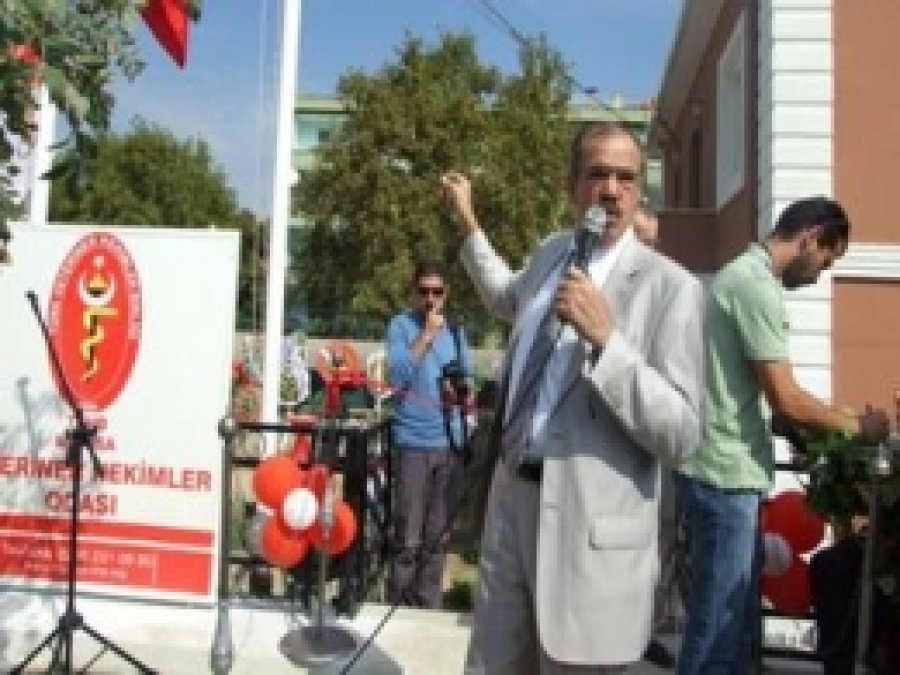  "Tavukçulukta Kesinlikle Hormon Kullanılmamaktadır"  
