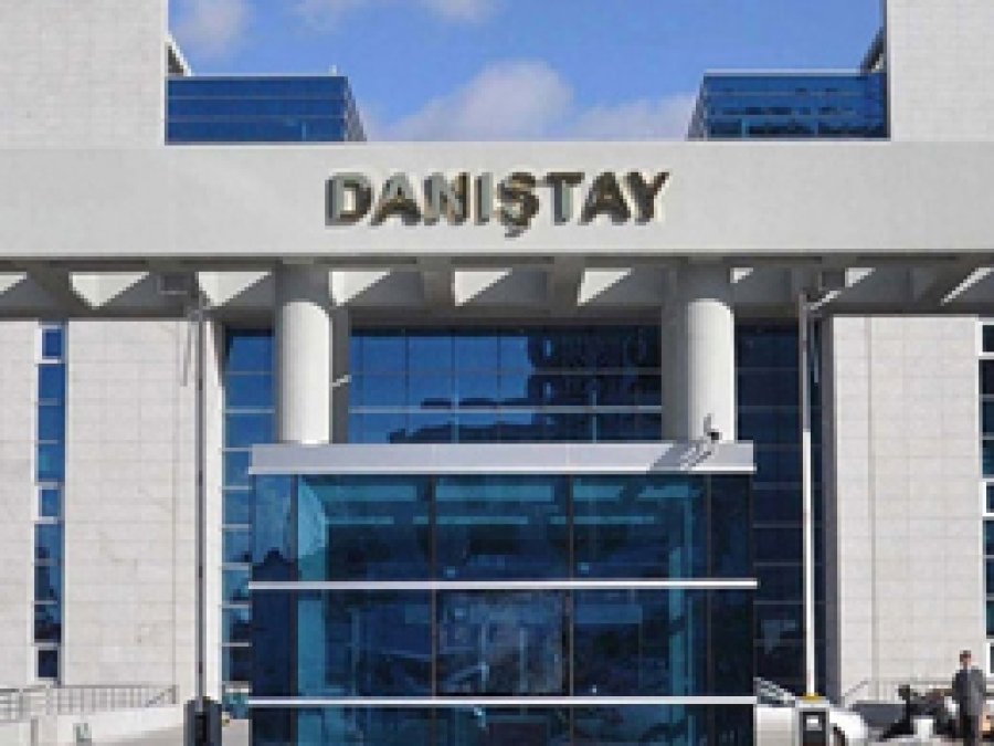 Yeni Danıştay Yasası Yürütmeyi Durdurtmuyor