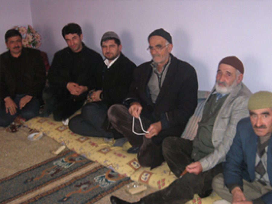 Van Köy-Der Heyeti, Ağzıkara Köyünü Ziyaret Etti