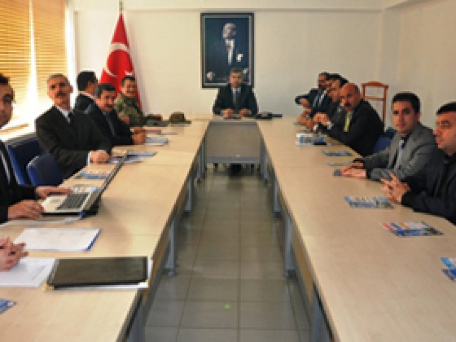 Siverek Kaymakamlığı 'Sokakta Çalışan Çocukları' Tartıştı