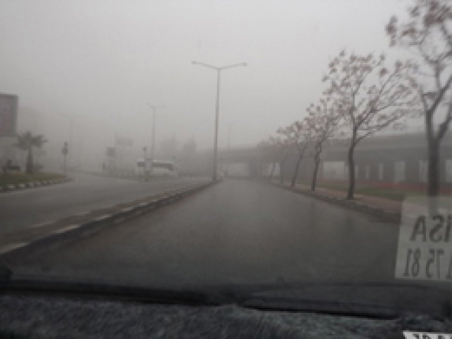 Manisa'da Yoğun Sis