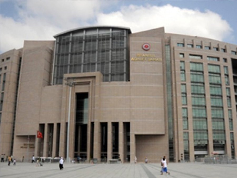 İstanbul'daki İslami STK Davası Ertelendi