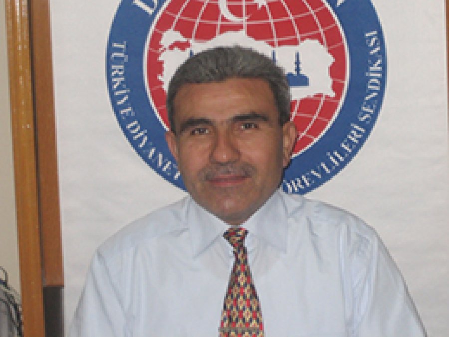 Camilerde Toplanan Paralar Paşalara Verilmiş