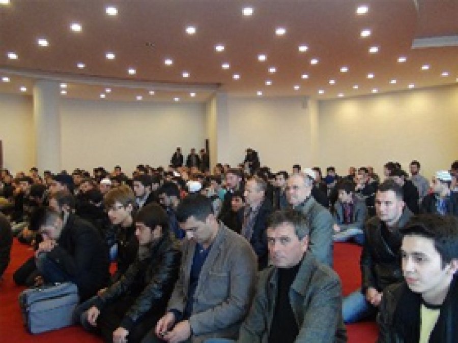 Kocaeli Üniversite Camii İbadete Açıldı