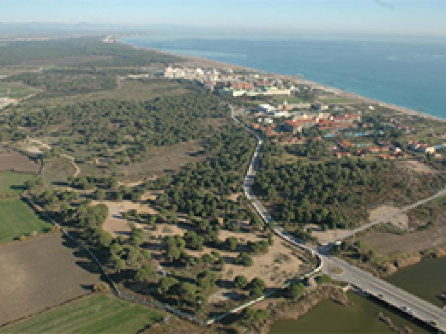 Antalya'da Köylüler 2B Eylemi Yaptı
