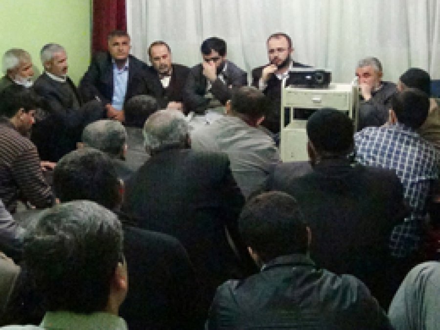 Ümmet Der, Dünya Mustazaflarını Andı