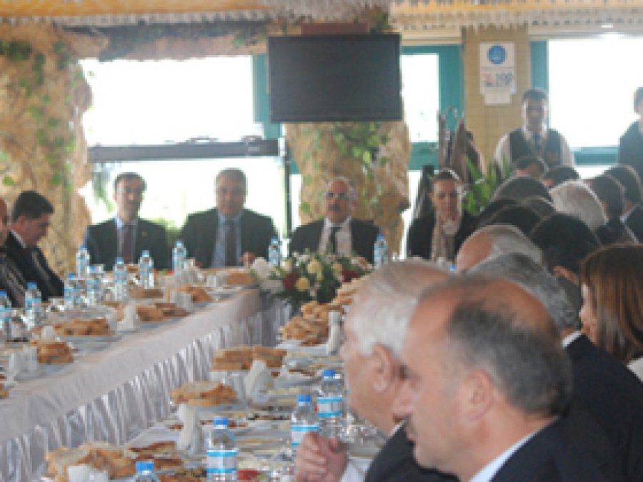 Beşir Atalay Ağrı'da
