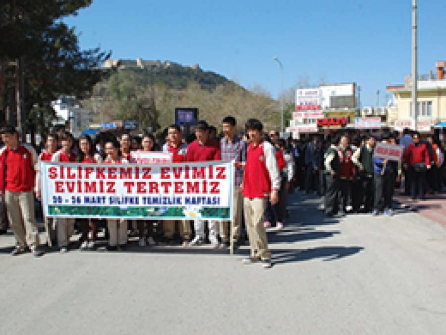'Silifkemiz Evimiz, Evimiz Tertemiz'