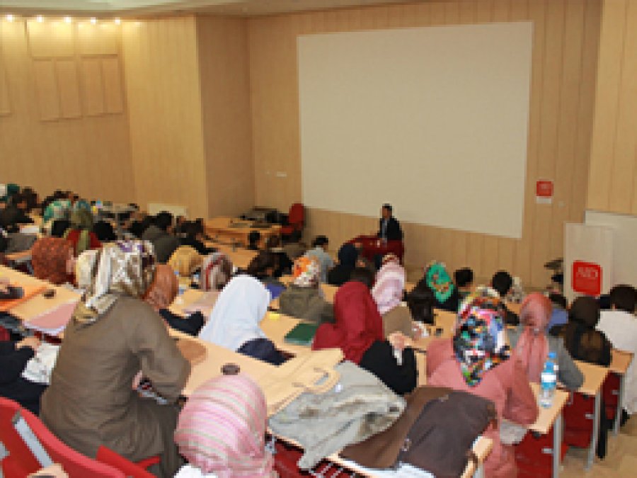 Trabzon'da Helal Gıda Semineri