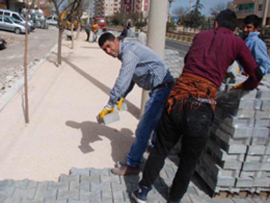 Midyat Sokakları Yenileniyor