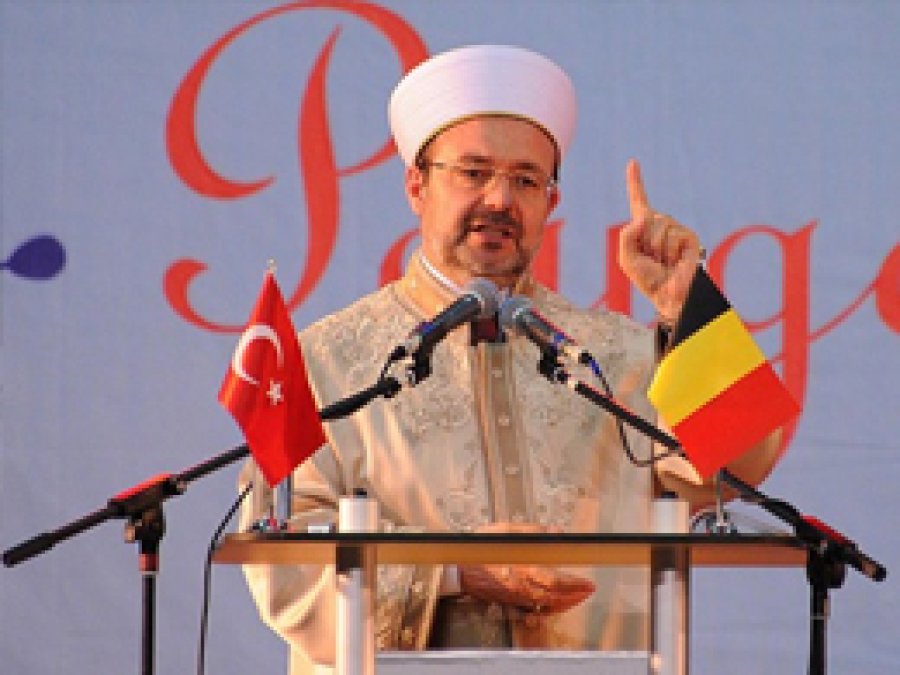 Diyanet, İlk Kutlu Doğum'u Genk'te Gerçekleştirdi
