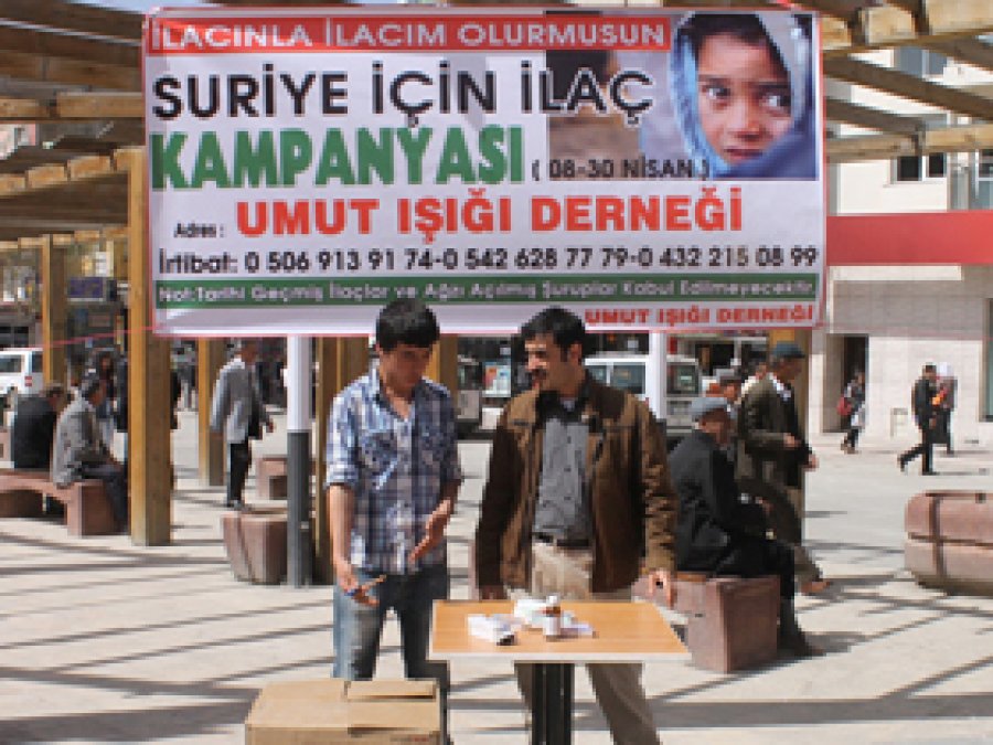 Umut Işığı'ndan Suriyelilere İlaç Kampanyası