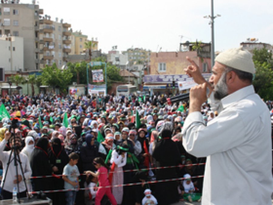 Tarsus'ta Peygamber Sevdası Doruğa Çıktı