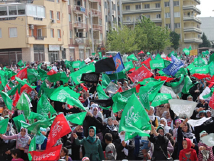 İzmir'de Kutlu Doğum Rüzgarı