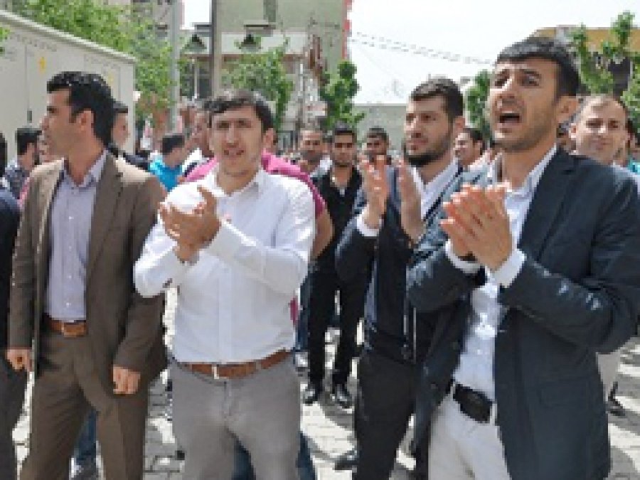 Silopi'de Telefonculardan Baskınlara Tepki