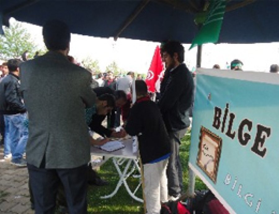 Bilge Gençlik Tarihi Etkinlikte Stand Açtı