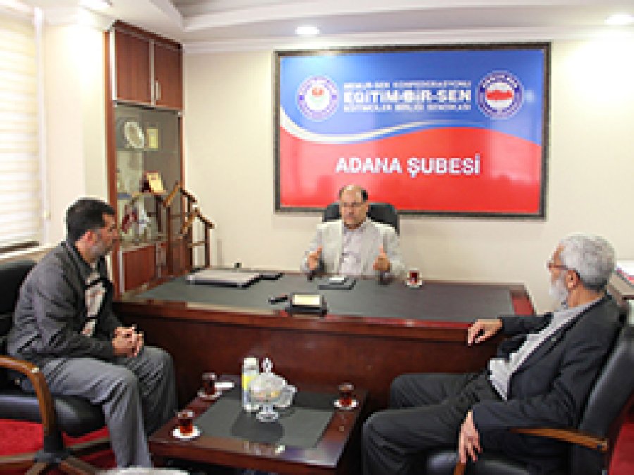 Peygamber Sevdalıları'ndan Eğitim Bir Sen'e Destek Ziyareti