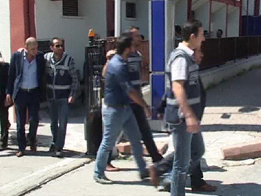 Hayali İhracat Yapan 13 Kişi Tutuklandı