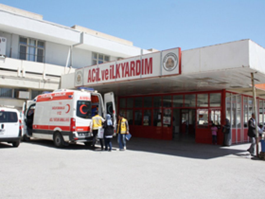Diyarbakır'da Feci Kaza: 3 Yaralı