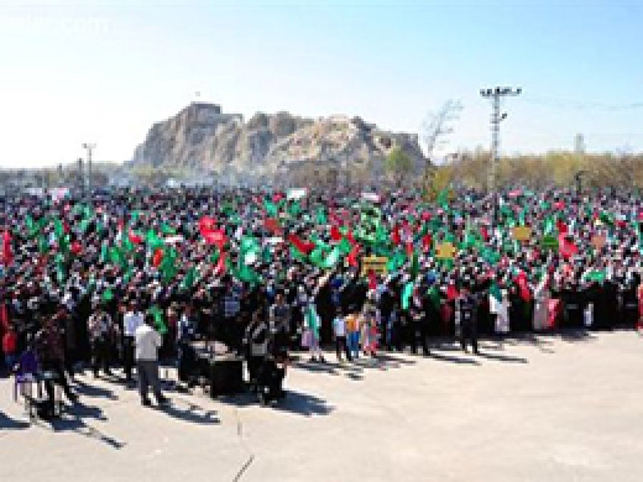 DHA: Van'da Peygamber Sevdalıları Mitingi