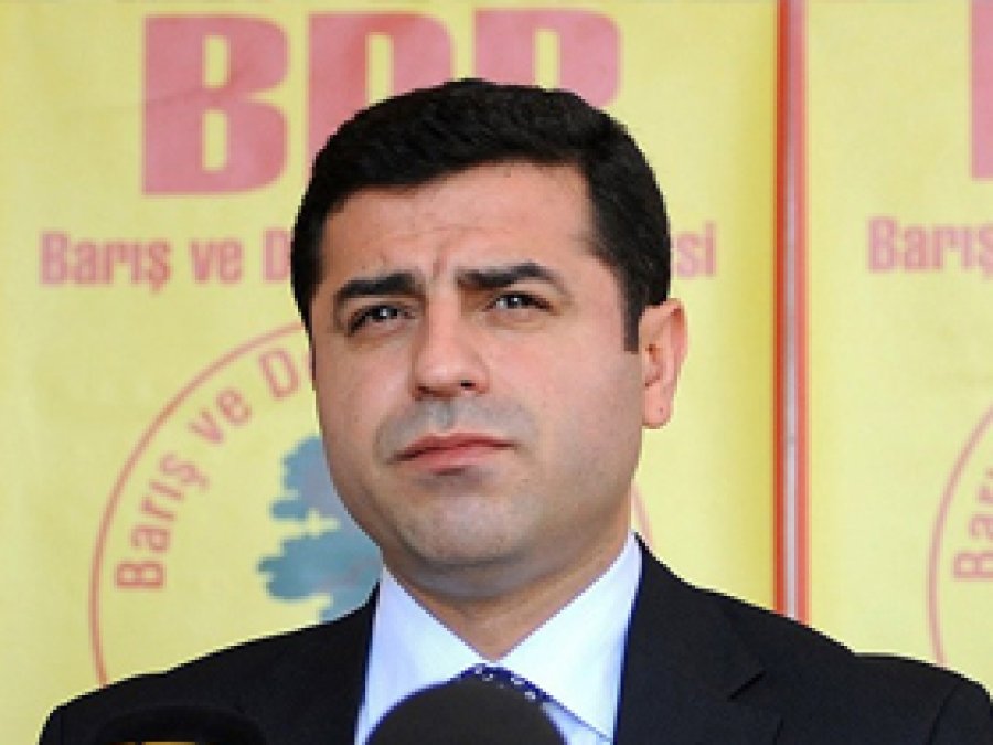 Demirtaş: Bahçeli ve Kılıçdaroğlu Nöbet Tutsun
