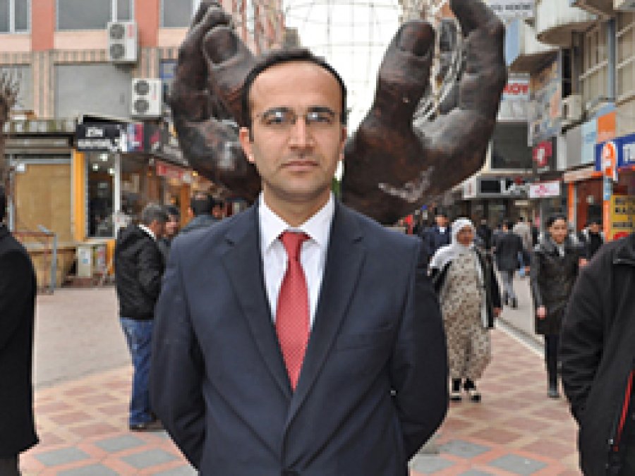 'Öğretmenleri Mağdur Etmekten Vazgeçilmelidir'