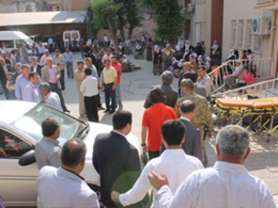 Öğrenci Servisi Takla Attı: 1 Ölü 8 Yaralı
