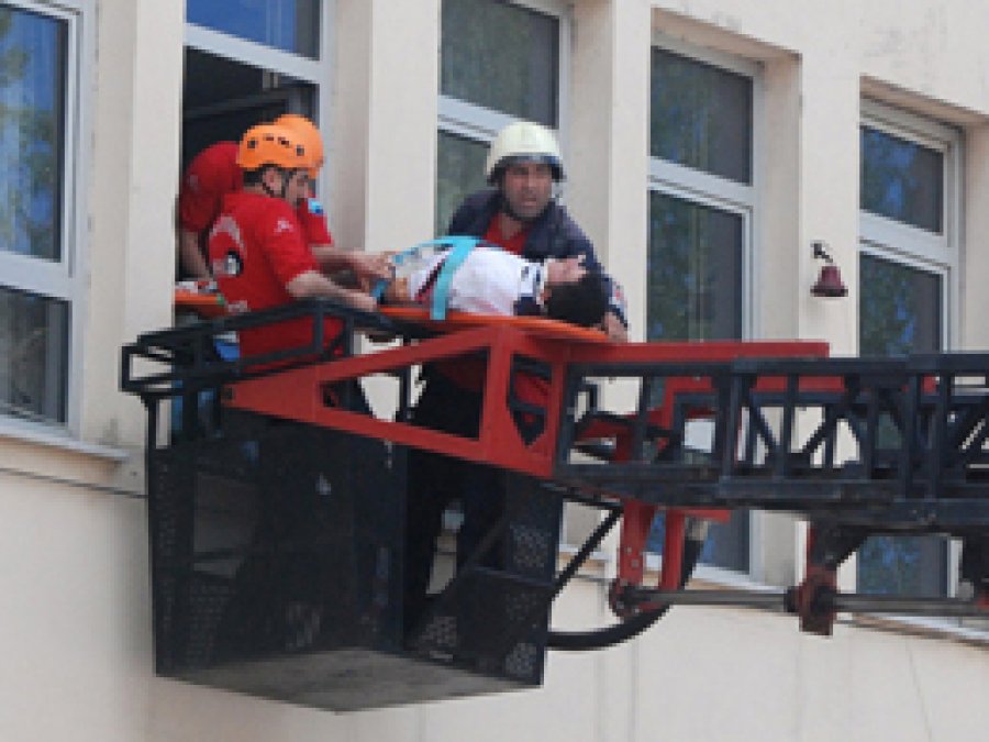 Ağrı'da Deprem Tatbikatı