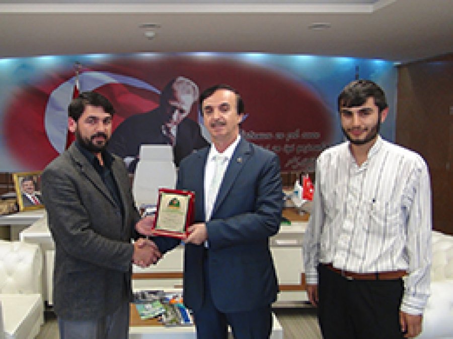 'Peygamber Sevdalılarının Yanındayız'