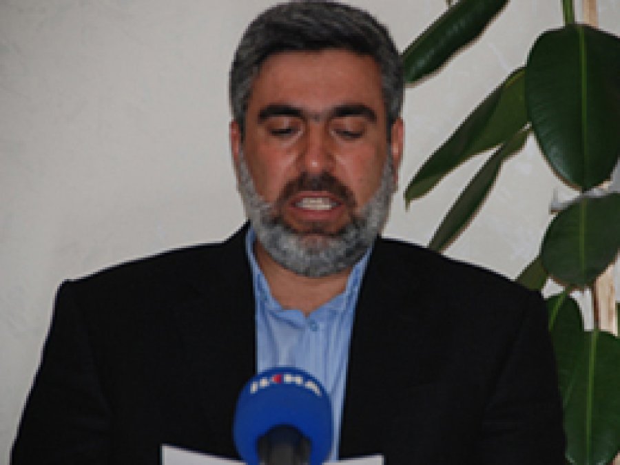 AKP, Yasakçıların Bayraktarlığını Yapıyor